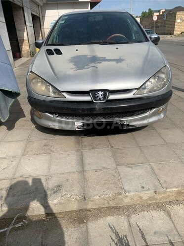 Peugeot 206 2008, 268,000 km - 1.4 l - Sumqayıt