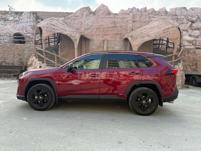Toyota RAV4-3