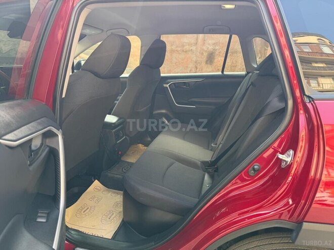Toyota RAV4-5