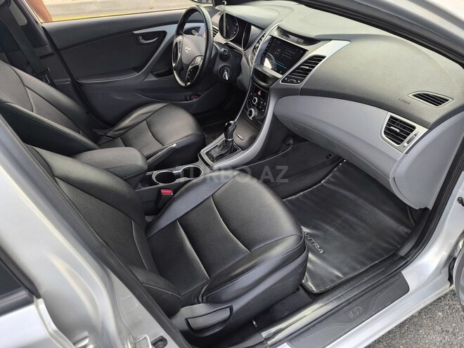 Hyundai Elantra 2015, 191,512 km - 1.8 л - Zaqatala