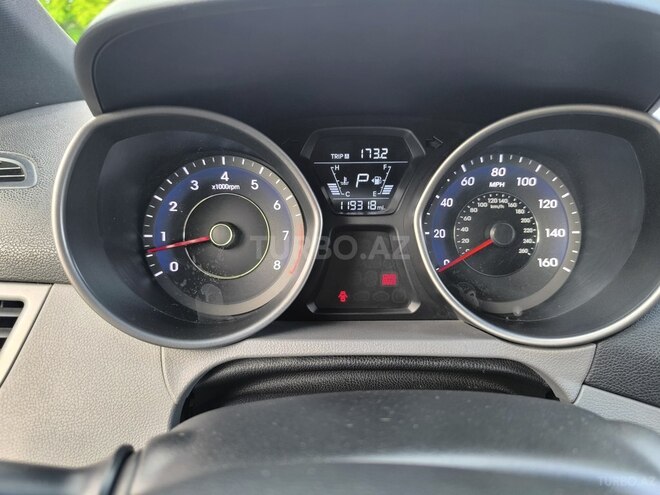 Hyundai Elantra 2015, 191,512 km - 1.8 л - Zaqatala