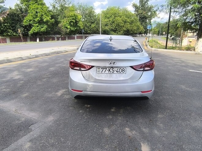 Hyundai Elantra 2015, 191,512 km - 1.8 л - Zaqatala