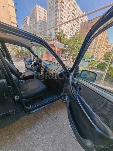 Chevrolet Niva 2007, 581,000 km - 1.7 l - Bakı