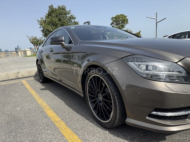 Mercedes CLS 350 2011, 170,000 km - 3.5 l - Bakı