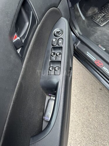 Hyundai i30 2011, 224,000 km - 1.4 l - Sumqayıt