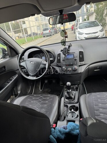 Hyundai i30 2011, 224,000 km - 1.4 l - Sumqayıt