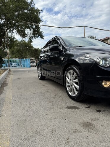 Hyundai i30 2011, 224,000 km - 1.4 l - Sumqayıt
