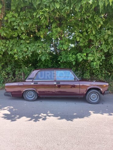 LADA (VAZ) 2107 2006, 86,000 km - 1.6 l - Zaqatala