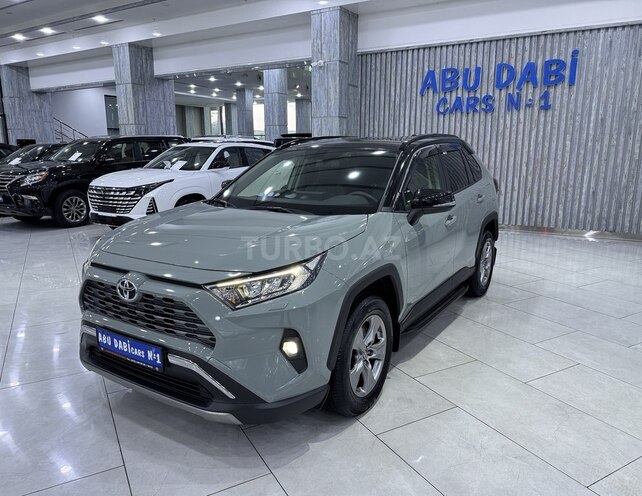 Toyota RAV4 2022, 28,600 km - 2.0 л - Bakı
