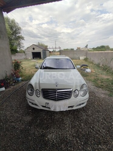 Mercedes E 350 2007, 253,000 km - 3.5 l - Sabirabad