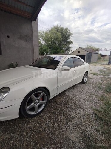Mercedes E 350 2007, 253,000 km - 3.5 l - Sabirabad