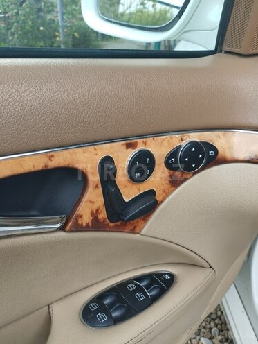 Mercedes E 350 2007, 253,000 km - 3.5 l - Sabirabad