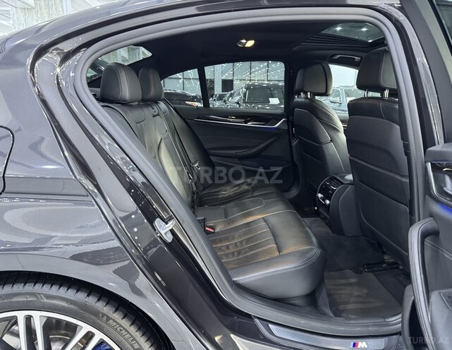 BMW 540 2018, 113,800 km - 3.0 l - Bakı