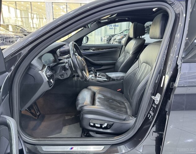 BMW 540 2018, 113,800 km - 3.0 l - Bakı