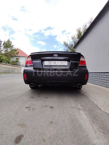 Subaru Legacy-8