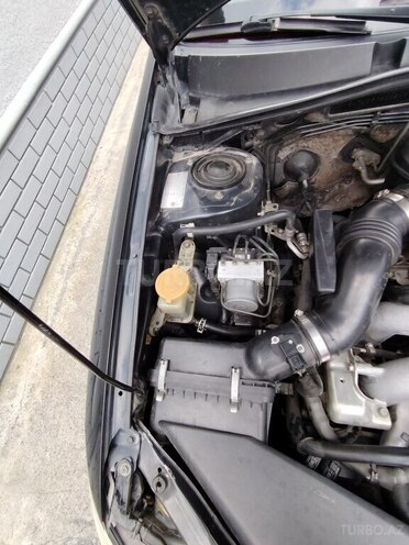 Subaru Legacy-14