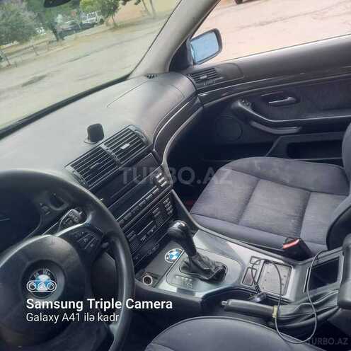 BMW 525 2002, 390,000 km - 2.5 l - Bakı