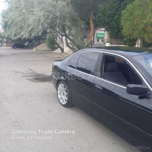 BMW 525 2002, 390,000 km - 2.5 l - Bakı