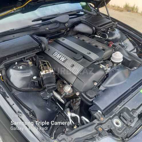 BMW 525 2002, 390,000 km - 2.5 l - Bakı