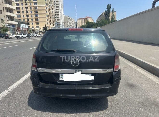 Opel Astra 2005, 256,000 km - 1.4 l - Siyəzən