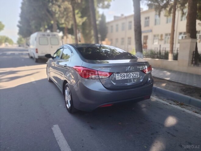 Hyundai Elantra 2013, 225,308 km - 1.8 l - Gəncə