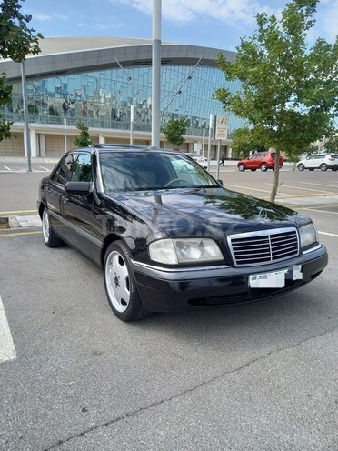 Mercedes C 220 1996, 325,418 km - 2.2 л - Bakı