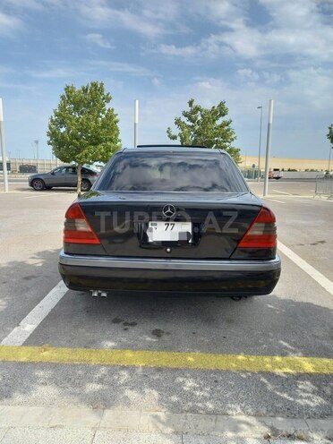 Mercedes C 220 1996, 325,418 km - 2.2 л - Bakı