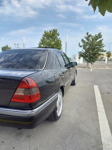 Mercedes C 220 1996, 325,418 km - 2.2 л - Bakı