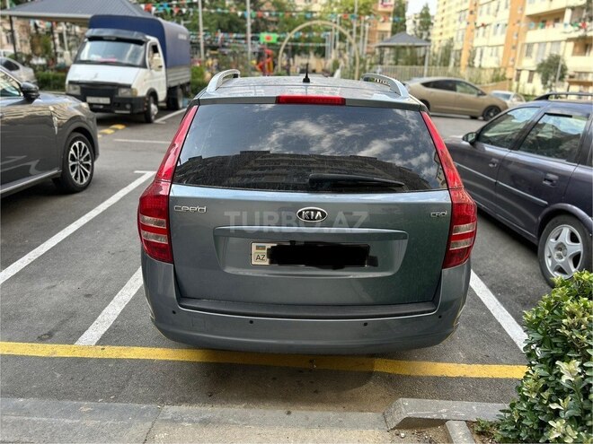 Kia  2008, 356,703 km - 1.6 l - Bakı