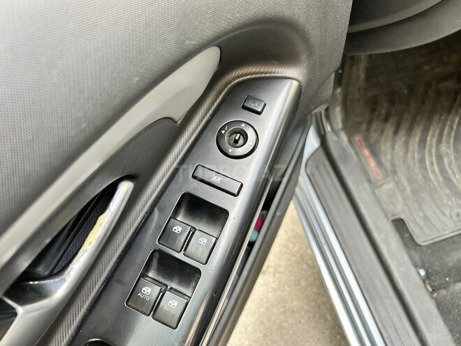 Kia  2008, 356,703 km - 1.6 l - Bakı
