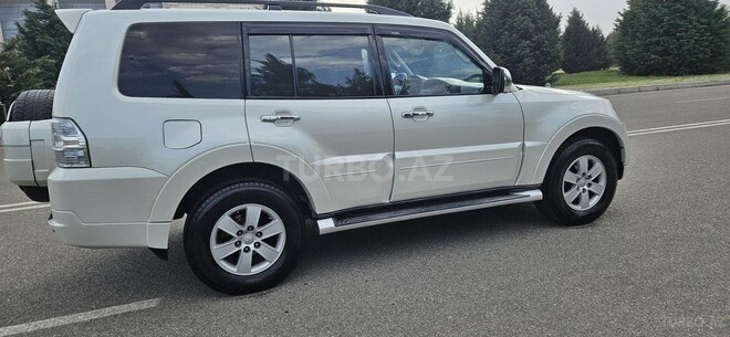 Mitsubishi Pajero 2008, 260,000 km - 3.0 l - Ağdaş