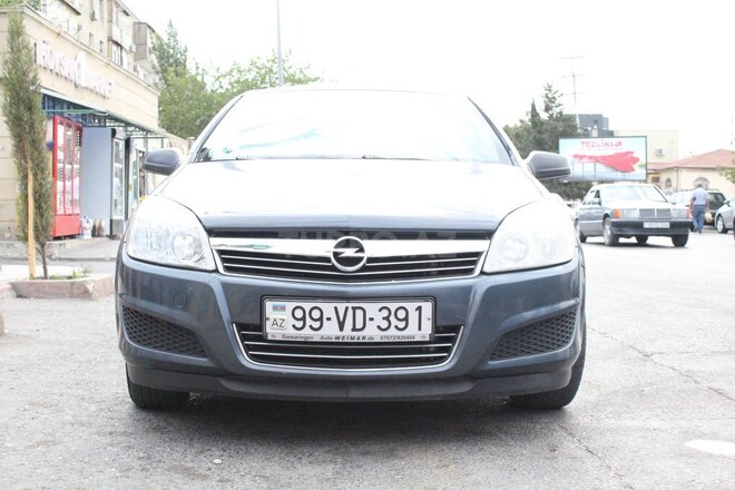 Opel Astra 2009, 280,000 km - 1.4 l - Bakı
