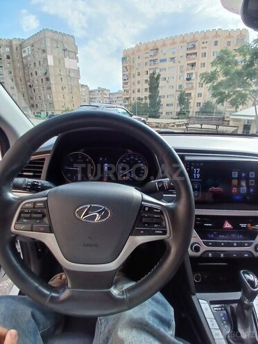 Hyundai Avante 2015, 206,000 km - 1.6 л - Bakı