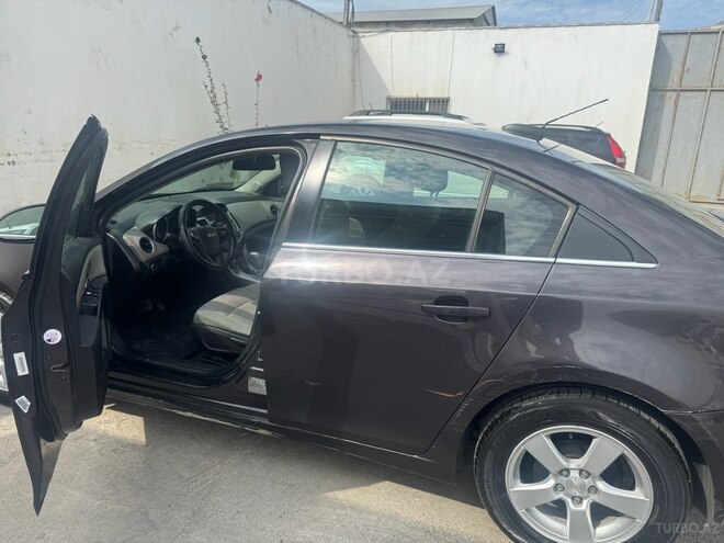 Chevrolet Cruze 2015, 300,000 km - 1.4 l - Bakı
