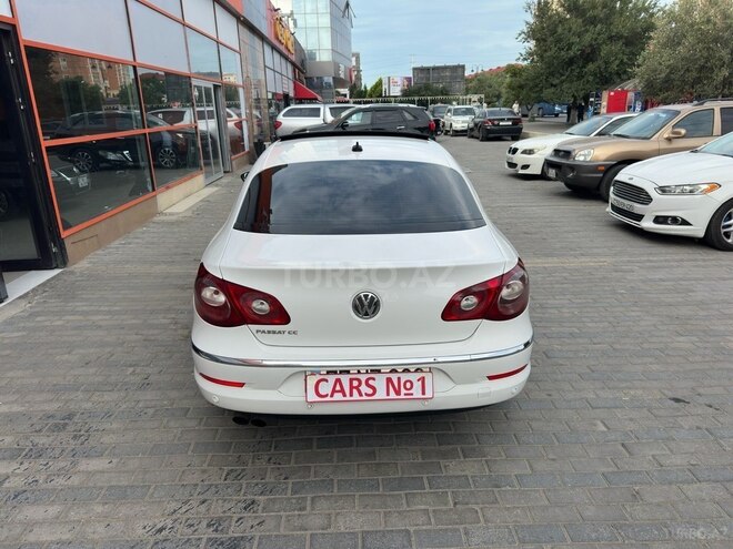 Volkswagen Passat CC-12