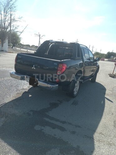 Mitsubishi L200 2008, 315,000 km - 2.5 l - Bakı