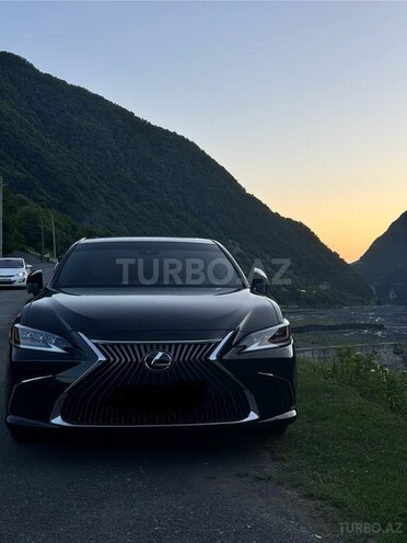Lexus ES 250-1