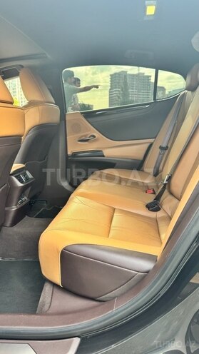 Lexus ES 250-11