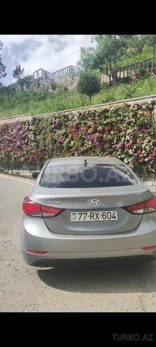 Hyundai Elantra 2014, 135,865 km - 1.8 l - 