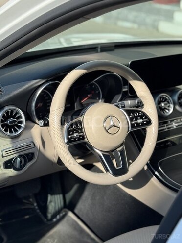 Mercedes C 220 2018, 100,000 km - 2.2 l - Bakı