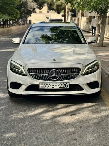 Mercedes C 220 2018, 100,000 km - 2.2 l - Bakı