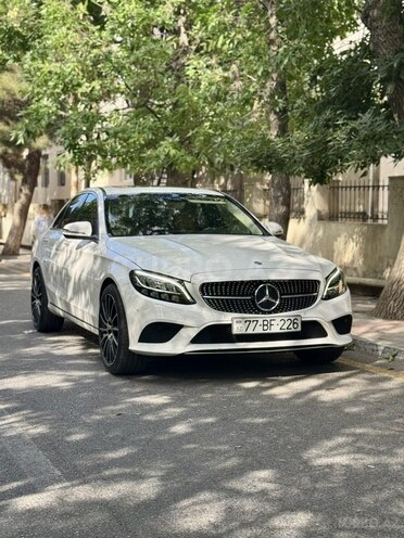 Mercedes C 220 2018, 100,000 km - 2.2 l - Bakı