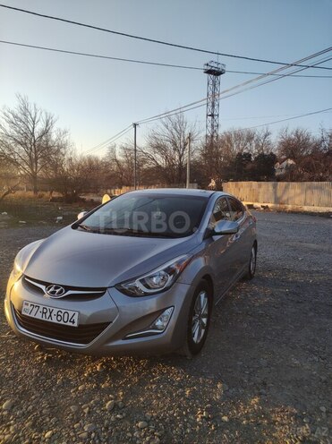 Hyundai Elantra 2014, 135,865 km - 1.8 l - 