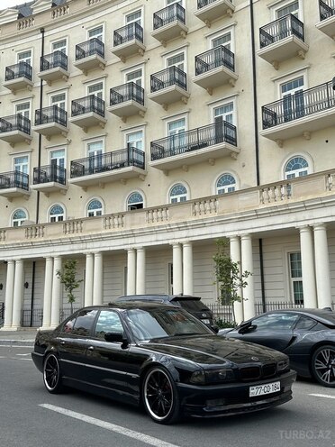 BMW 740 1998, 268,000 km - 4.4 л - Bakı