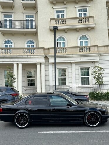 BMW 740 1998, 268,000 km - 4.4 л - Bakı