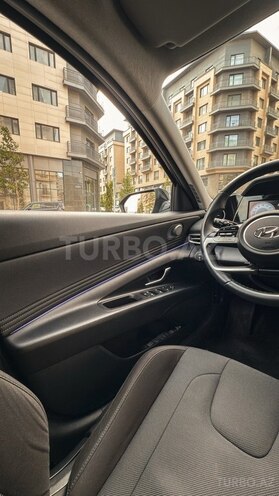 Hyundai Elantra 2022, 52,000 km - 1.6 l - Bakı