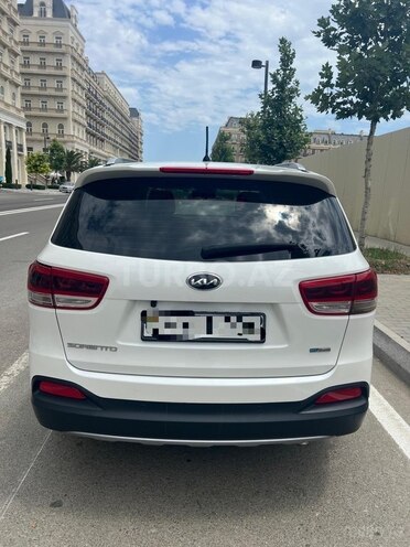 Kia Sorento-3