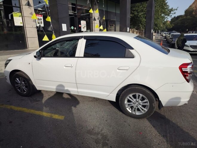 Chevrolet Cobalt-6