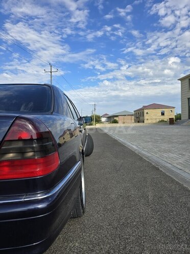 Mercedes C 240 1998, 258,000 km - 2.4 l - Göyçay