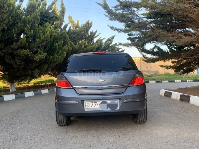 Opel Astra 2007, 200,100 km - 1.4 л - Salyan